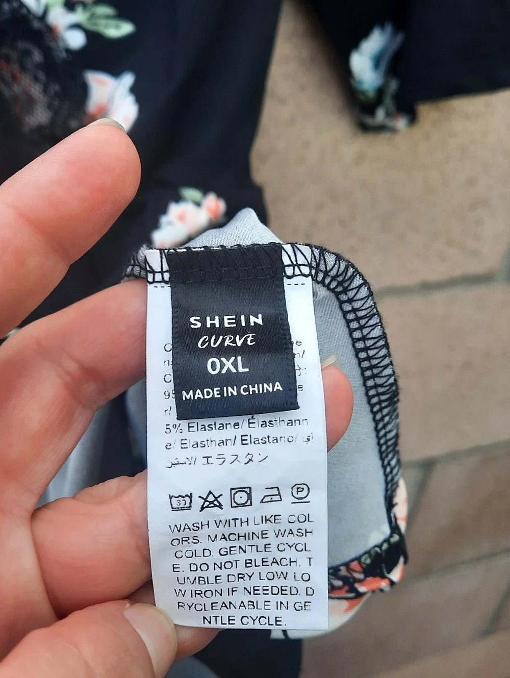 Shein Curve Plus Floral Print Lace Trim V-Neck  Blouse Top Size 0XL Black - Picture 6 of 7